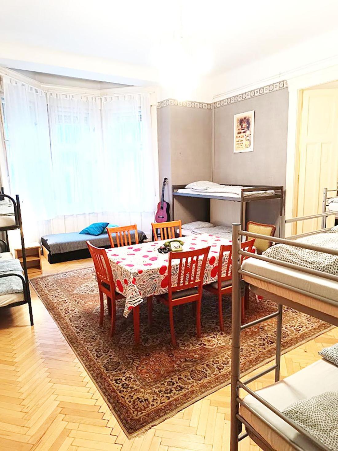 Bridgetown Hostel Budapest Extérieur photo